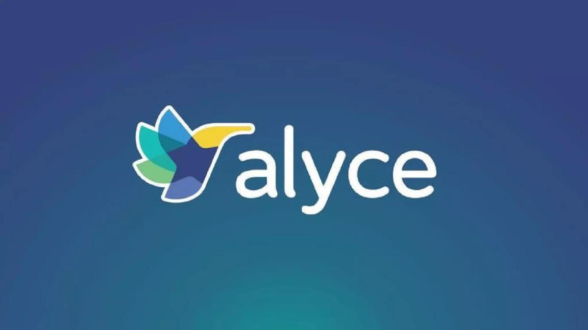 alyce pitch deck slide 1 of 12