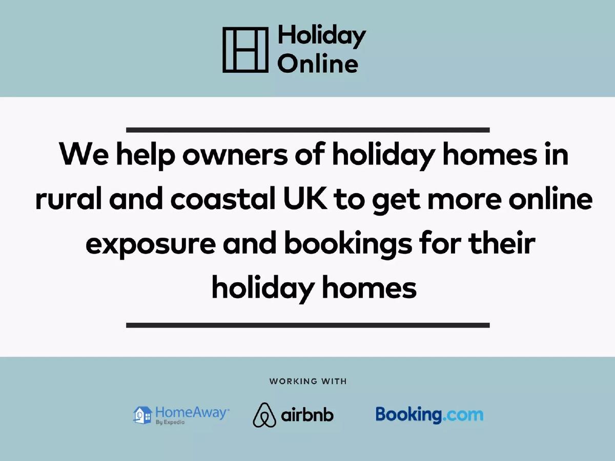 Holiday Online pitch deck slide 3 of 18