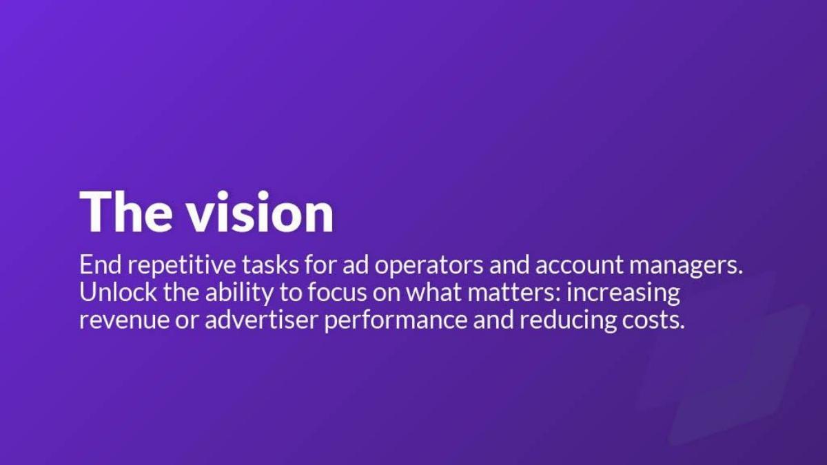 PilotDesk pitch deck slide 3 of 14