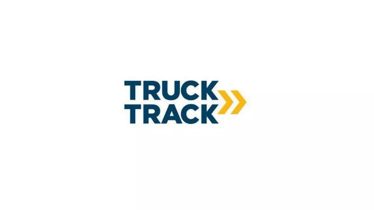 TruckTrack pitch deck slide 1 of 9