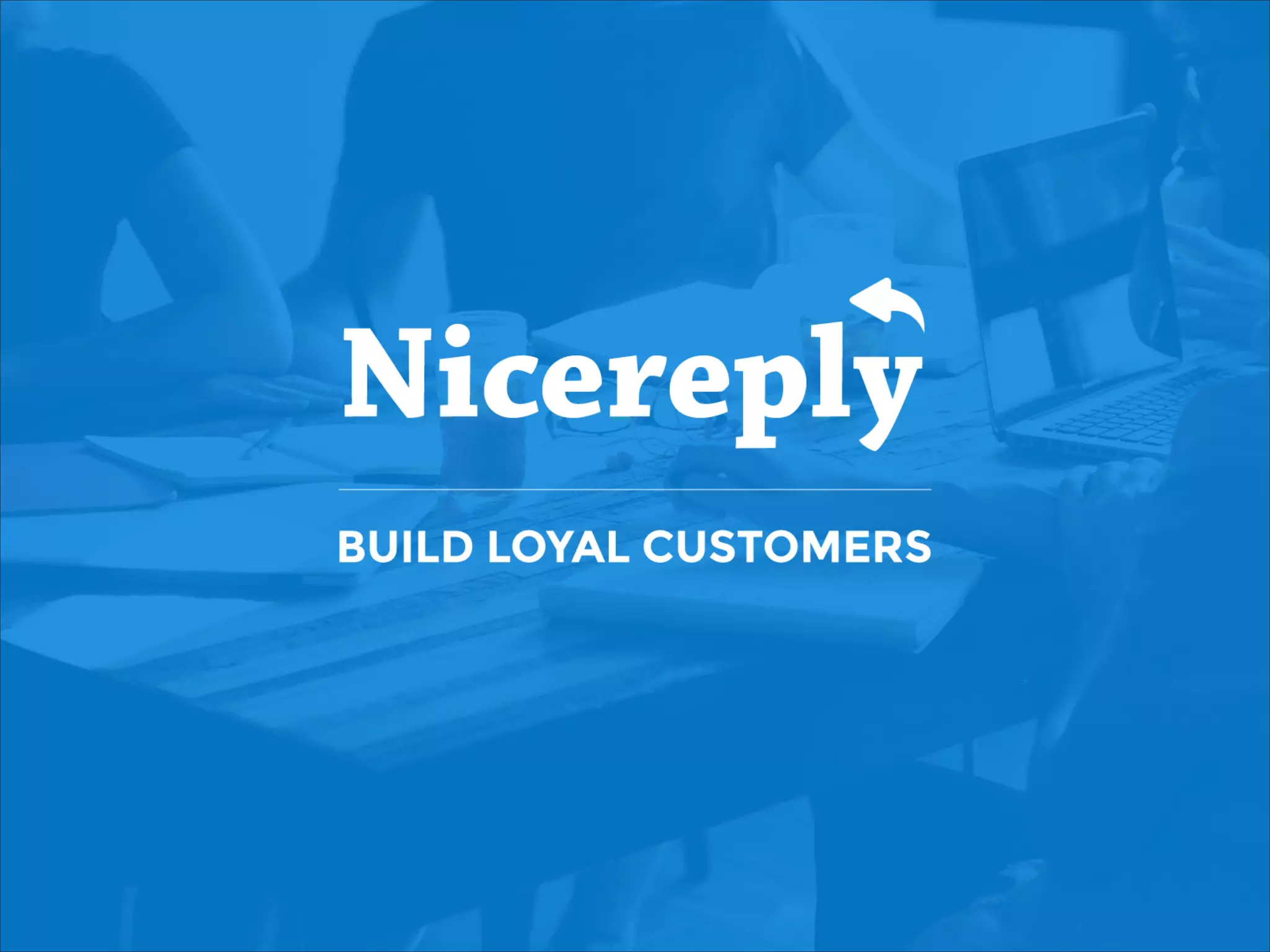 Cover slide of the Nicereply pitch deck — 2016