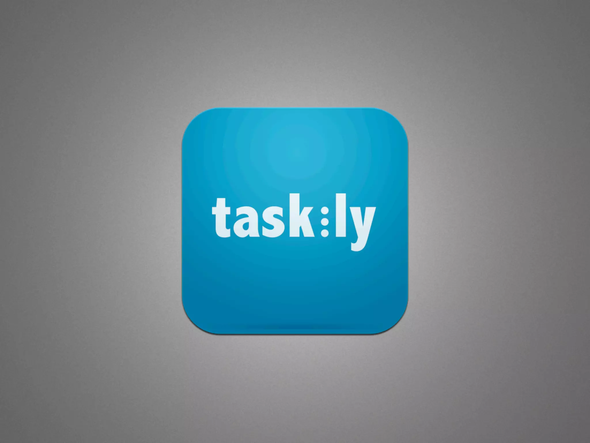 Cover slide of the Task.ly Pitch Deck Teardown pitch deck